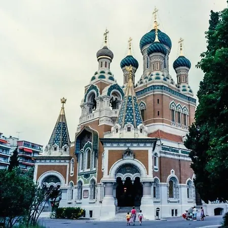 Superbe Sur Ницца